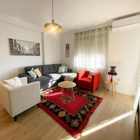 アパート Metro *