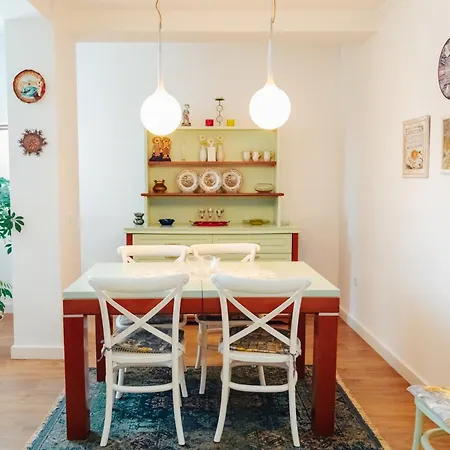 Apartment Metro