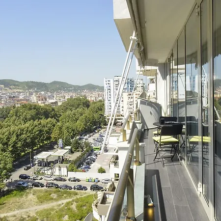 Metro Tirana